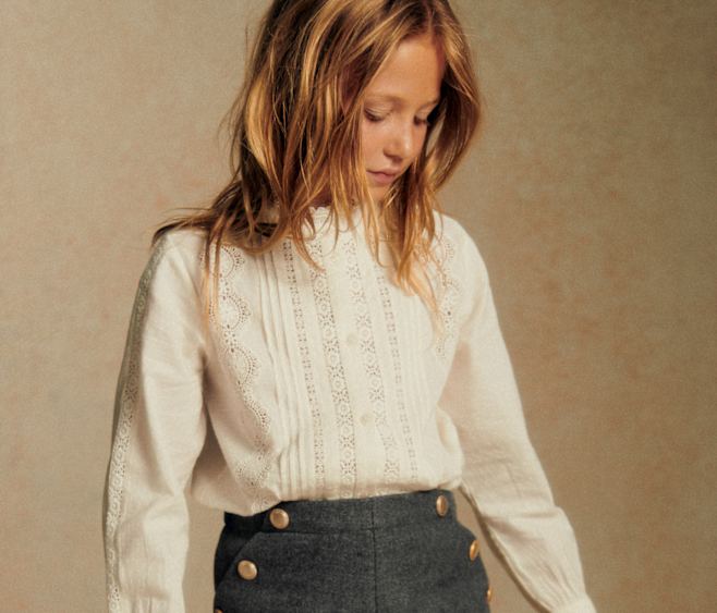 【季節はずれ特価】仏SEZANE もこもこ花スウェット 季節はずれ特価】仏SEZANE もこもこ花スウェット