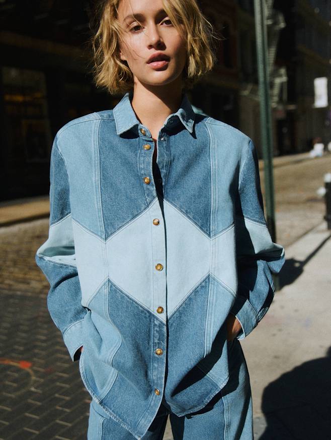 新品未使用Sézane ハート刺繍 デニムシャツ トンボイシャツセザンヌ Tomboy Shirt - Chambray with embroidered navy hearts - Organic