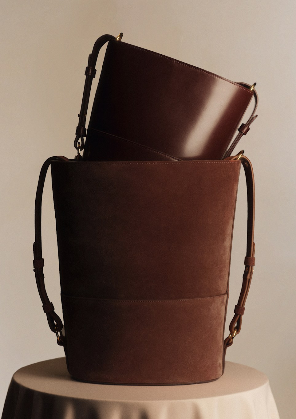 Ginette カードホルダー - チョコクロコ - クロコダイルエンボス加工