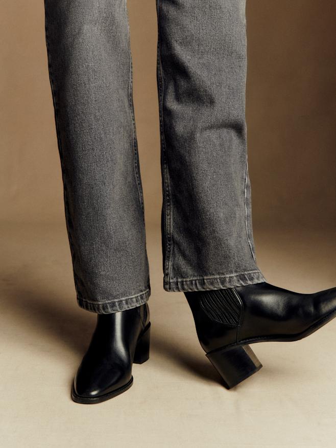 タイムレスなロングブーツ、アンクルブーツ | レディースウェア