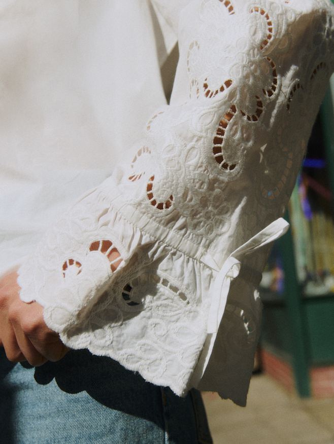 トップス : レース＆刺繍コレクション | レディースウェア | Sézane