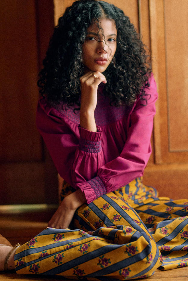 新品 Sézane セザンヌパリ 新品 フリルジレ ベスト ジャケット 新品 Sézane セザンヌパリ 新品 フリルジレ ベスト ジャケット 新品