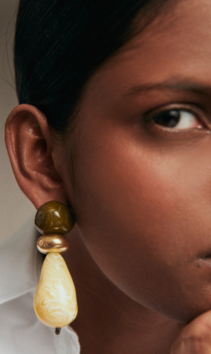 Bérénice Earrings by Sézane