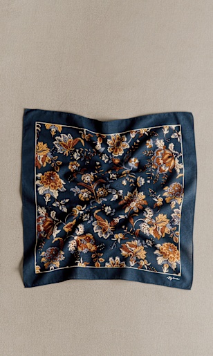 Gaston Scarf by Sézane