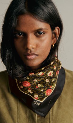 Cleopatra Scarf by Sézane