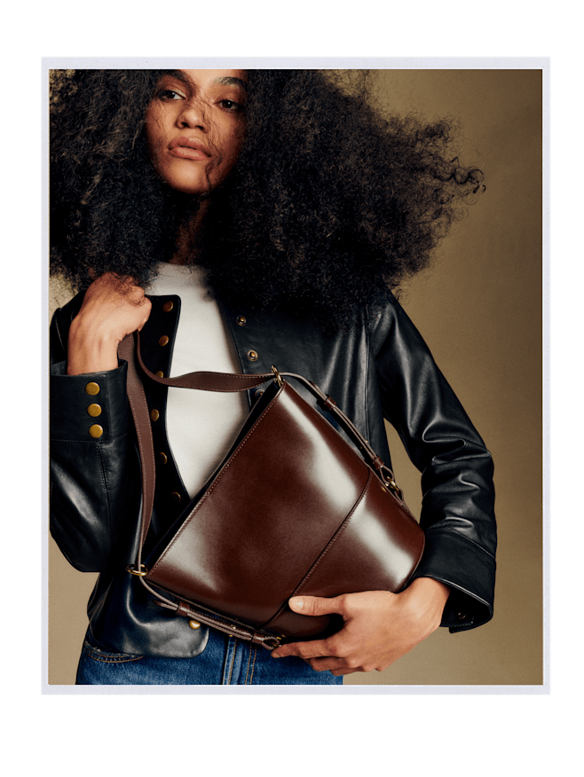 Elegant women's leather Goods | French heroes | Sézane