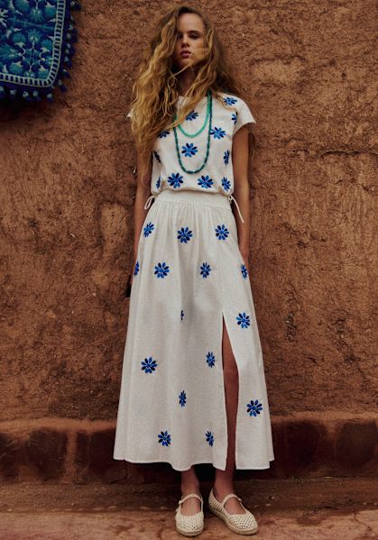 Nala Skirt - Ecru with Petal Embroidery - Organic Cotton - Sézane