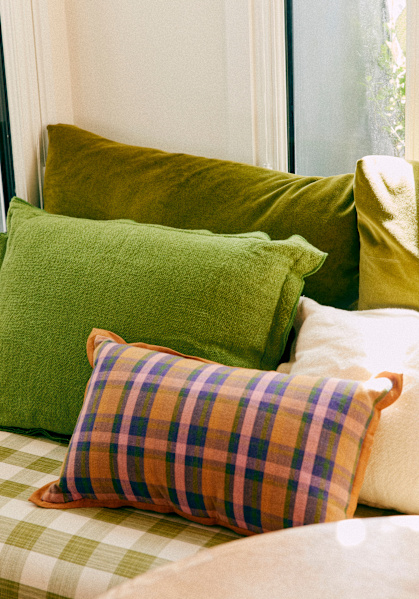 Linen cushion Large Model Green Cotton linen textiles Sezane