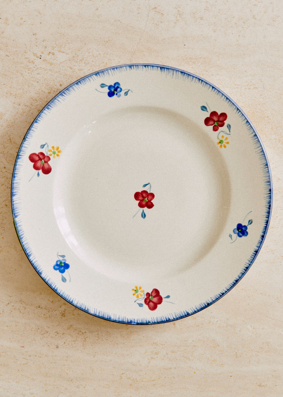 Assiettes anciennes, Petites fleurs - Lot de 5 assiettes plates - Décor n°2  - Sézane