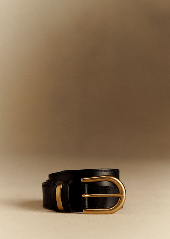 極美品　Sezane 革ベルト Taylor Belt - Black Heritage Leather - Vegetable-tanned smooth