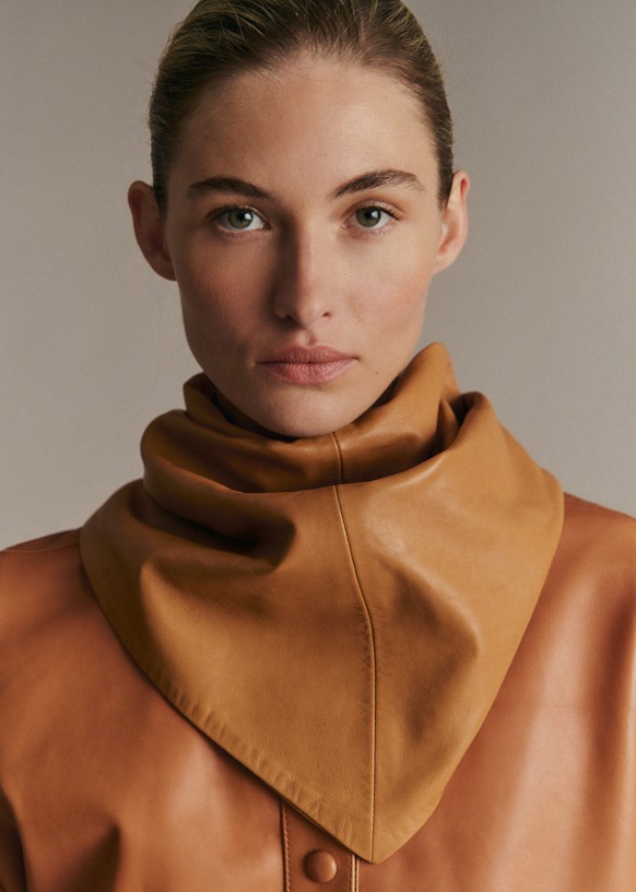 Camylle Scarf - Nutmeg - Lamb leather - Sézane