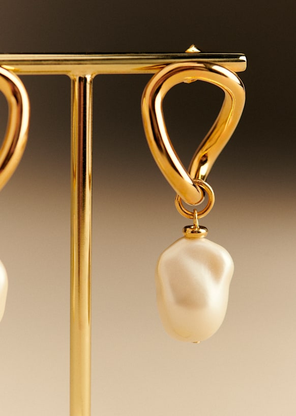 エナソルーナ　マザーオブパールピアス Eloane ピアス - マザーオブパール付きゴールド - 樹脂 - Sézane