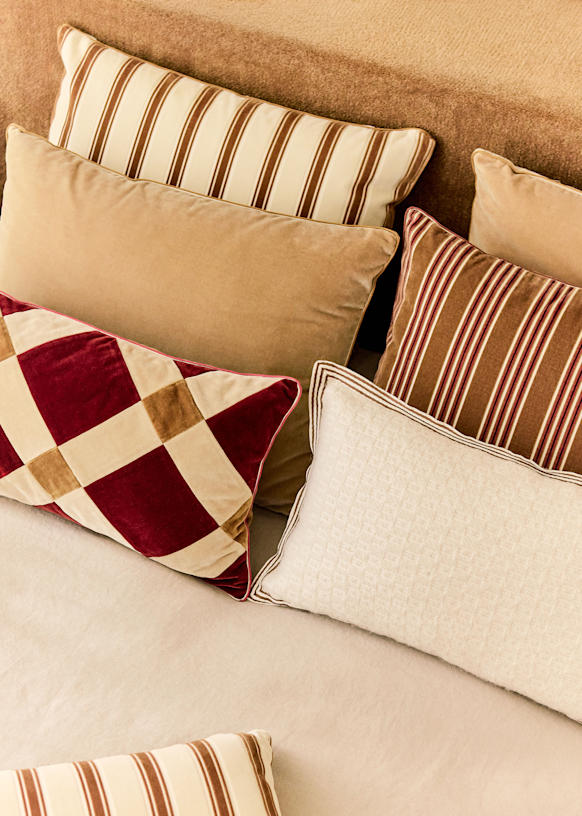 Cushion Jacquard Wool - Small model