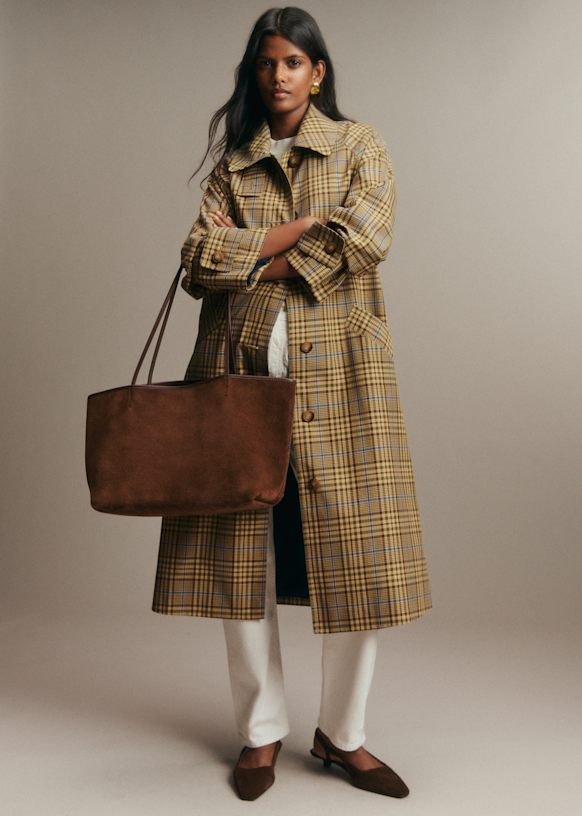 Jonas Coat - Fawn - Goat leather - Sézane