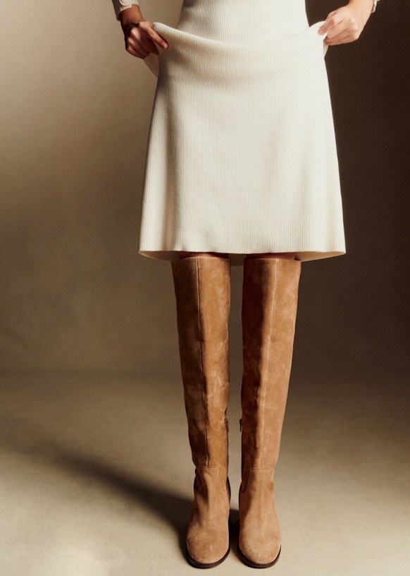 Molly Low Thigh-High Boots Black