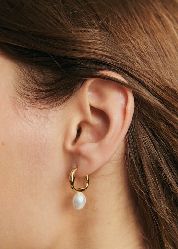 Alice Hoops - Pearlescent - Majority recycled brass - Sézane