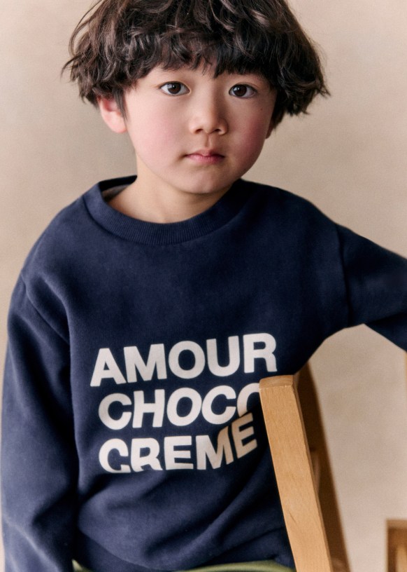 Sweat shirt amour deals