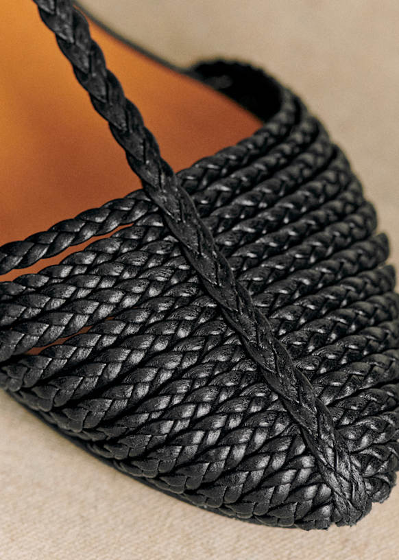 Aurore Low Sandals - Black woven - Sheep leather - Sézane