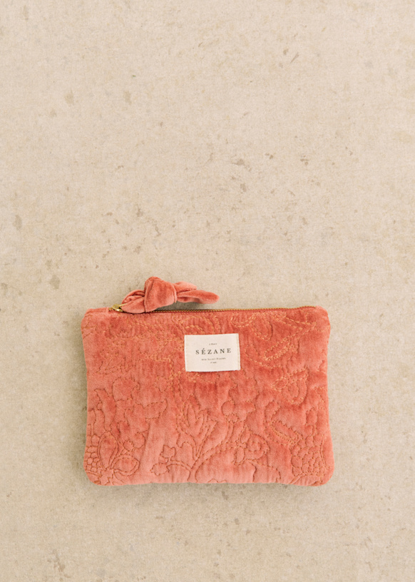 Pochette Plate Broderie Dore Pois Sezane