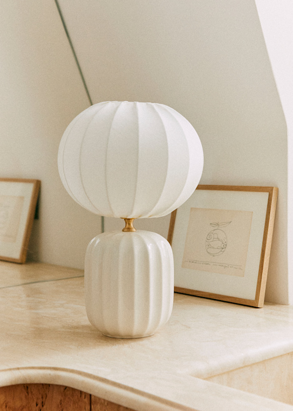 Small Traviata Table Lamp - Ecru - Dolce Lamp Shade - Ecru Burlap