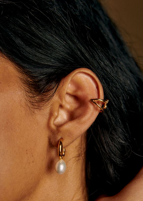Alice Hoops - Mother-of-pearl - Majority recycled brass - Sézane
