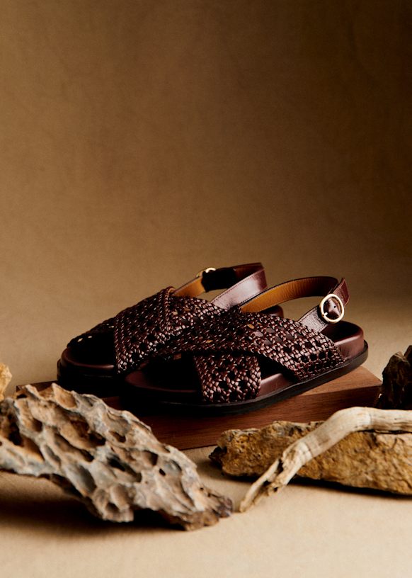 Woven Sandal in Natural Leather Woven Sandal in Natural Leather