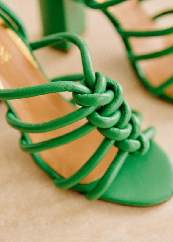 Dream in green sandals clearance