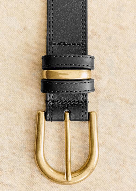 極美品　Sezane 革ベルト Taylor Belt - Black Heritage Leather - Vegetable-tanned smooth