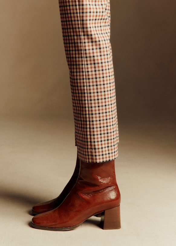 Axelle Ankle Boots - Patent Black - Patent cowide leather