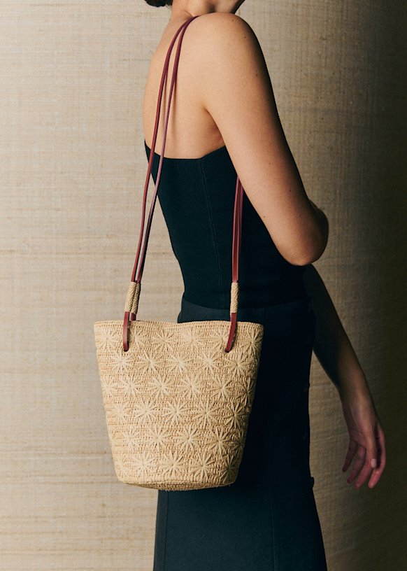 キャシーマム　ロゼラニバッグ Rosie Basket - Natural Raffia Embroidery - Raffia - Sézane