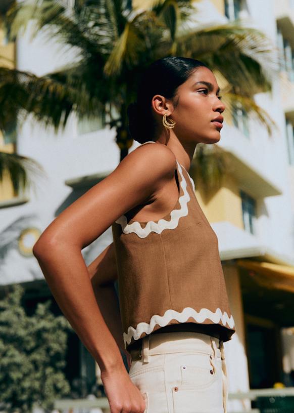 DEE ブラウス - エクリュ黒ジグザグ - ECOVERO™ LENZING™ビスコース