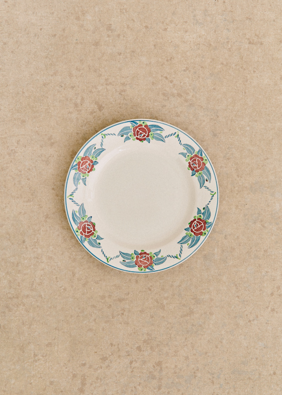 Lot De 4 Assiettes à Dessert Anciennes En Porcelaine - Décor Paysages Et Coquelicots