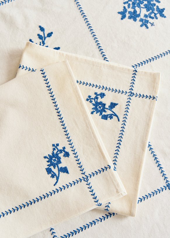 Tovaglioli Di Lino 100% Naturale Con Ricami A Pois – Set Da 4 – Bianco, 45x45 Cm – Eleganza Francese Per La Tua Tavola