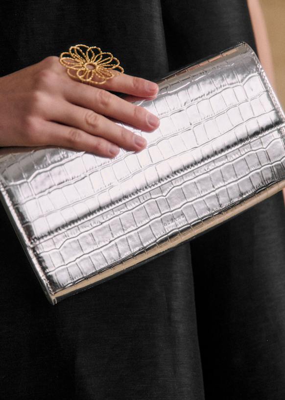 Leonie Pouch - Glossy Black - Smooth cowhide leather - Sézane