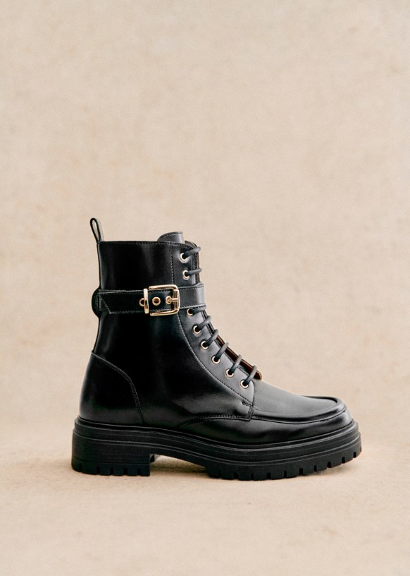Justine Low Boots Glossy Black Sezane