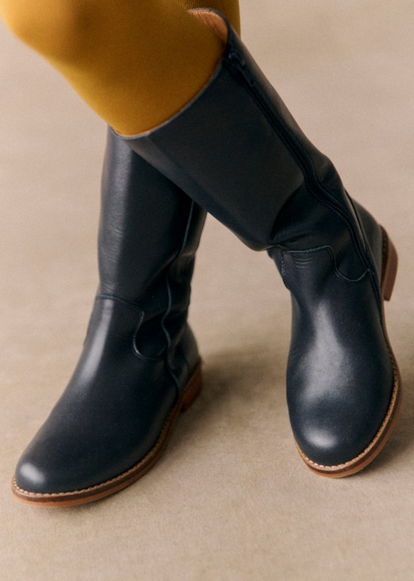 Carmens boots discount