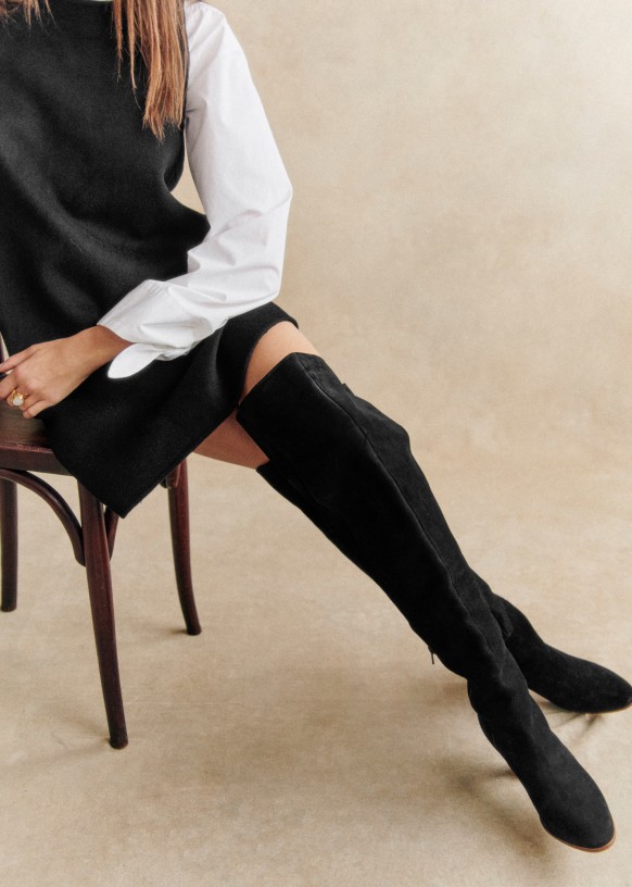 Black tight thigh high boots discount