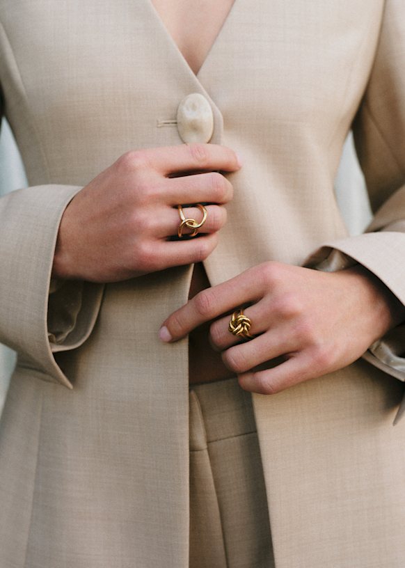 Alice Ring - Gold - Majority recycled brass - Sézane