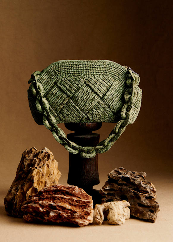 【Sezane】 大人の夏のカゴバック Isabelle Bag ピスタチオ Isabelle Bag - Pistachio braided raffia - Raffia - Sézane