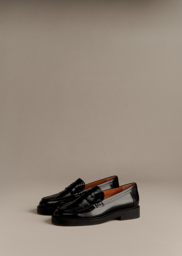 Adam Loafers - Glossy Black - Bovine leather - Sézane