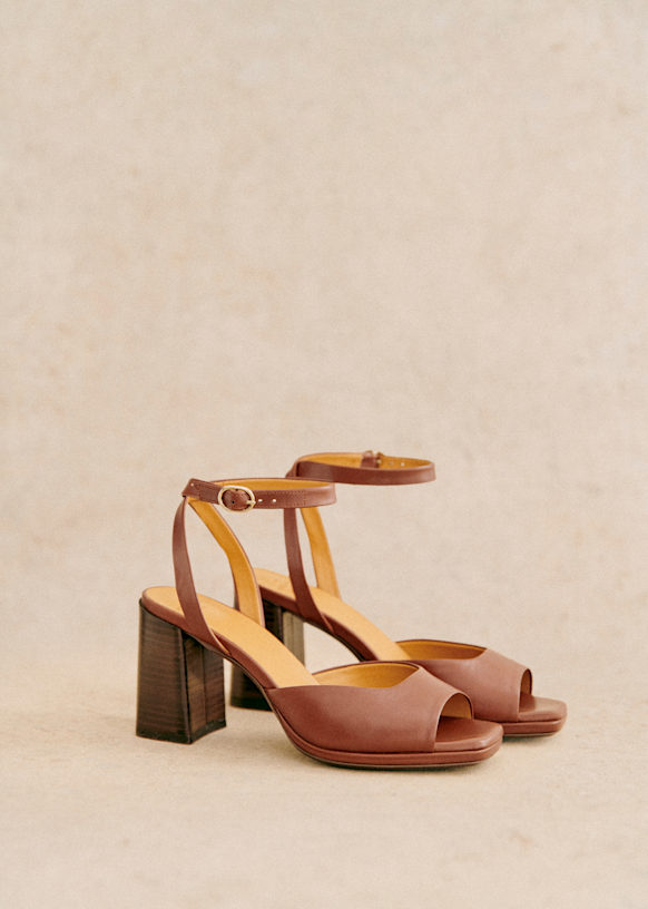 【SEZANE】ペルニール サンダル メタリックブルー SEZANE】ペルニール サンダル メタリックブルー (SEZANE
