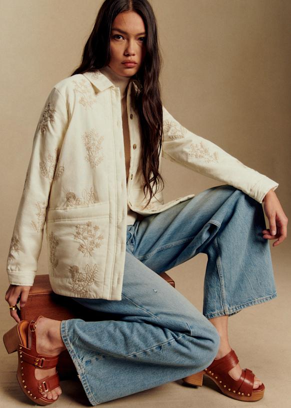 【季節はずれ特価】仏SEZANE もこもこ花スウェット 季節はずれ特価】仏SEZANE もこもこ花スウェット