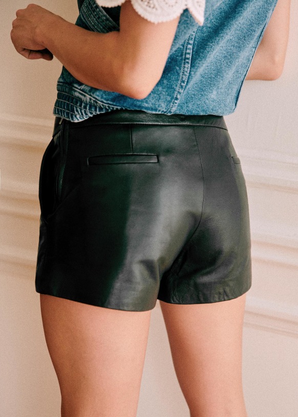 Harlow Shorts - Black Leather - Leather - Sézane