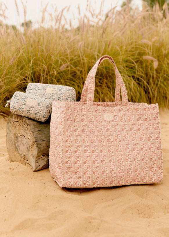 Ellies and ivy clearance xl tote bag