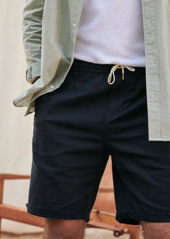 navy blue knee length shorts