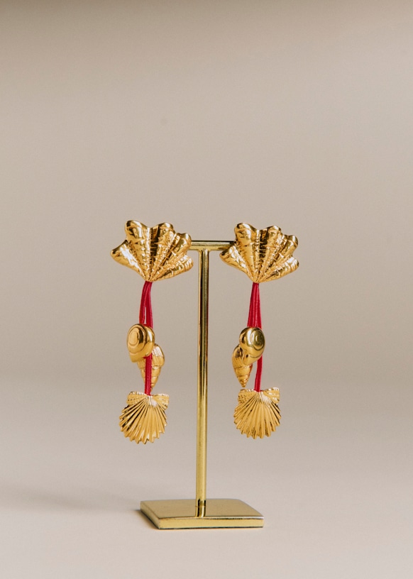 Ezra Earrings - Gold / Ecru - Majority recycled brass - Sézane