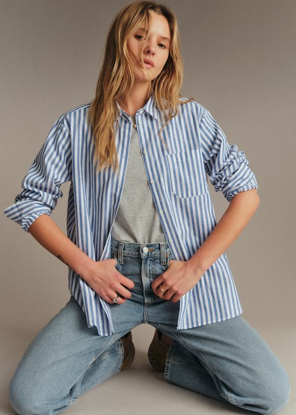 stripped dress shirt Comfort Stretch Non-Iron Stripe With Contrast Trim round wear and have little to no texture for a clean appearance and easy versatility Liam in Grey and White