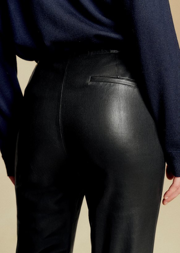 TINTA TROUSER  STYLE CISNE COLOUR BLACK