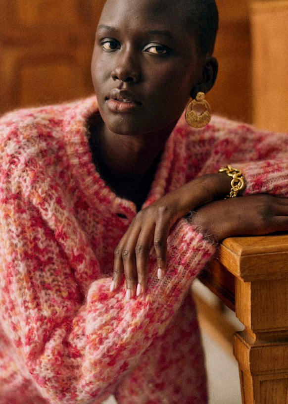 可愛すぎて複数買いしたい「SEZANE(セザンヌ)」の冬トップス