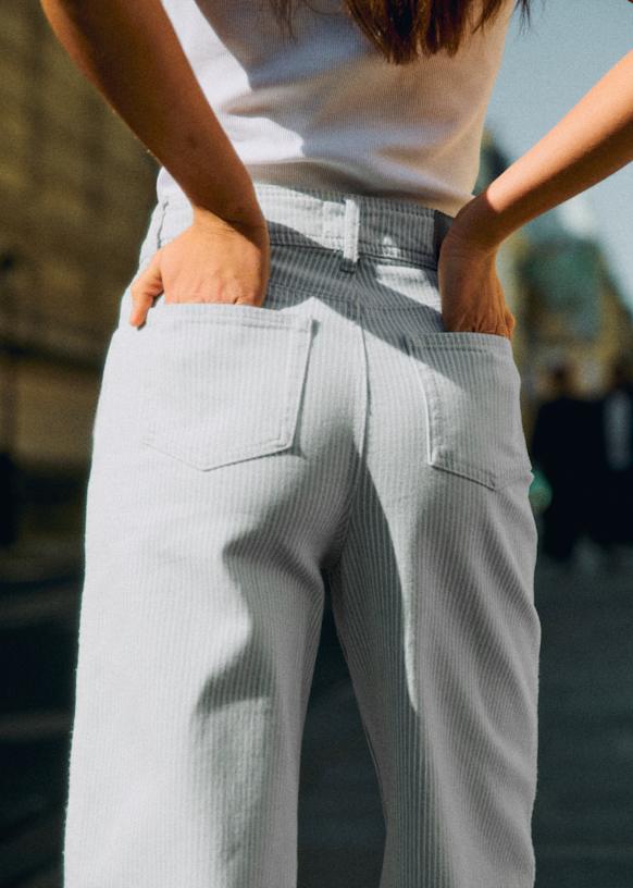How To Style Mother Denim's Green Corduroy Flares For Fall